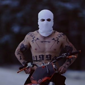 Meet your Posher, Kai